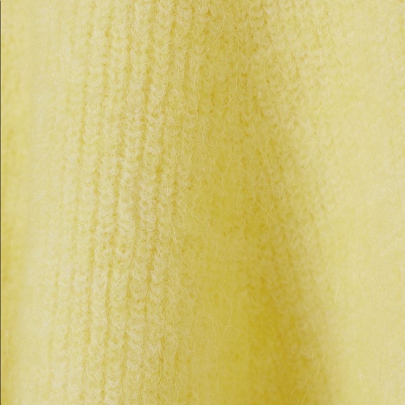 H&M alpaca wool blend peplum yellow sweater NWT XS - Picture 2 of 7